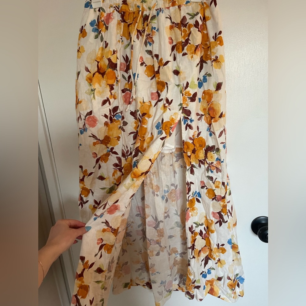 Abercrombie and Fitch Midi floral skirt